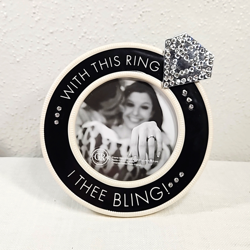 NWT Grasslands Road With this ring I thee Bling! picture frame holds 4 x 4